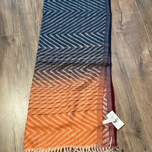 🌟 🌟 Women’s scarfs brand new